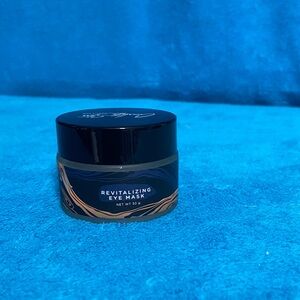Revitalizing Eye Mask - Black and Gold